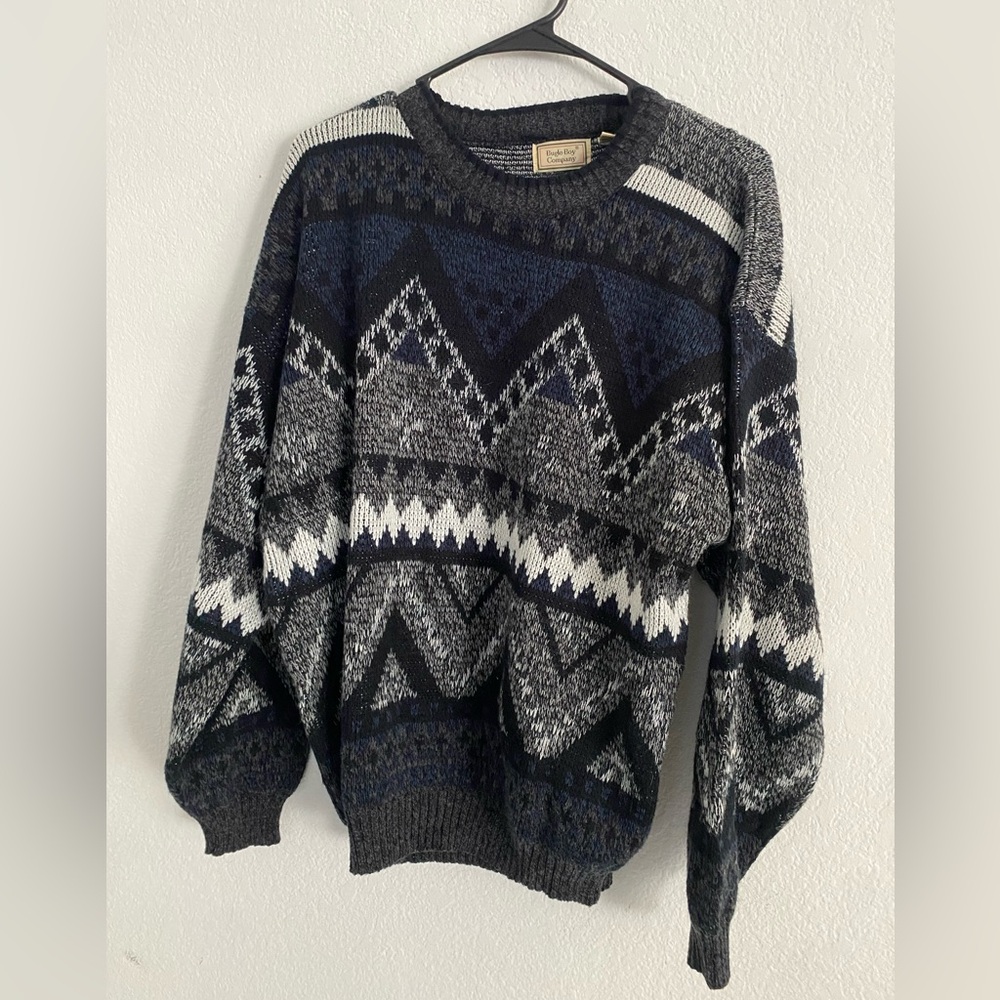 Medium Bugle Boy Company sweater